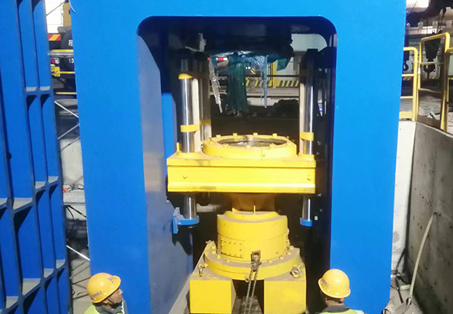 全自動粒子鋼熱壓塊設(shè)備使工業(yè)廢渣、礦業(yè)金屬廢渣資源再利用